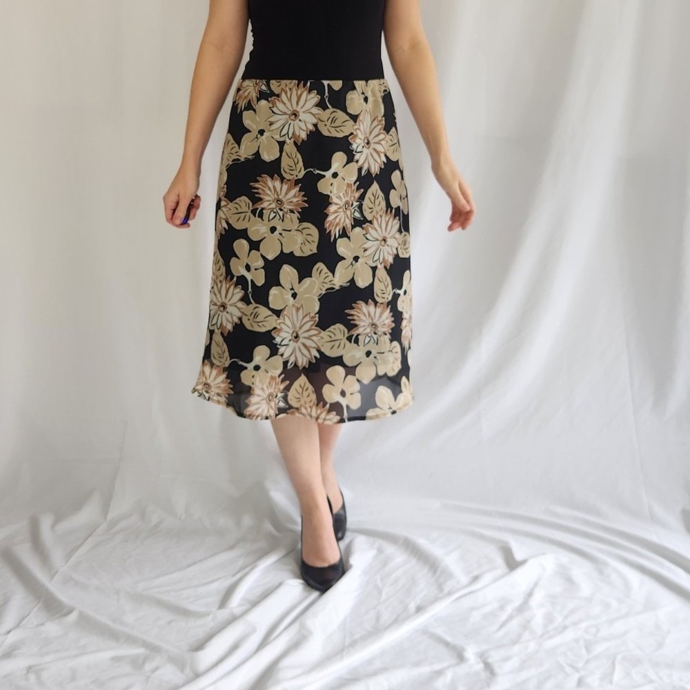 00s Black and Tan Floral Skirt
